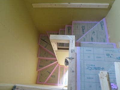 廻り階段造作