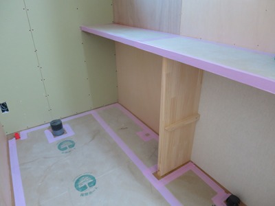 トイレ造作カウンター収納