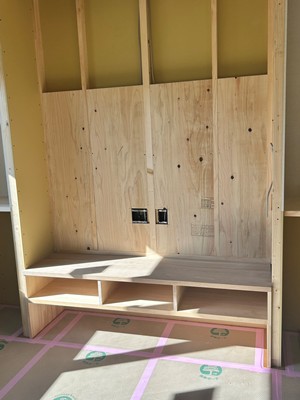 壁掛けテレビ下地壁