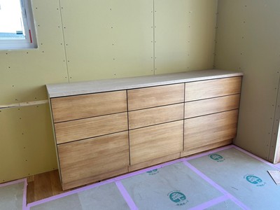 既製キャビネット造作