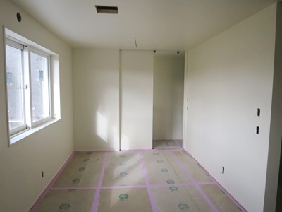 壁紙塗装の施工