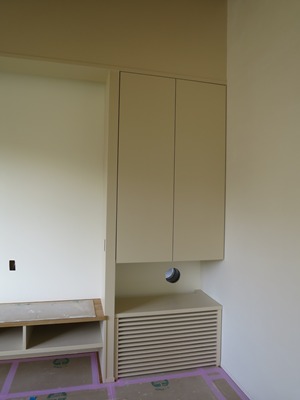 造作建具とエアコンルーバー