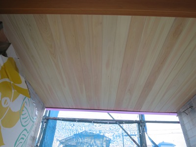 軒裏桧板貼り