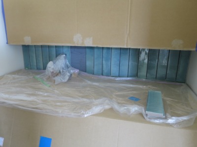 造作洗面化粧台前壁タイル貼り