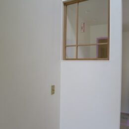 室内木製格子窓