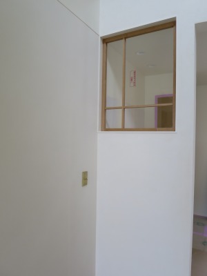 室内木製格子窓