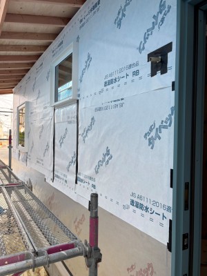 透湿防水シート貼り